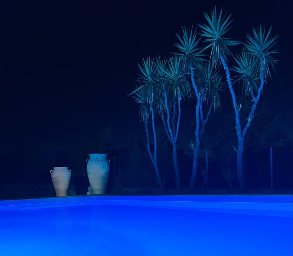 Villa Lp Kokkino Chorio ภายนอก รูปภาพ